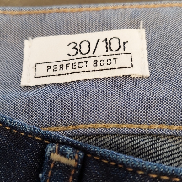 Gap 1969 Perfect Boot Jeans - Picture 5 of 10